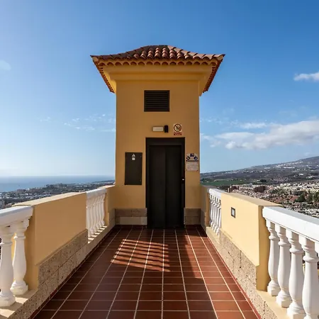 Spacious 1br & Heated Pool & Terrace With Amazing Views & By Aqua Vista Tenerife *
